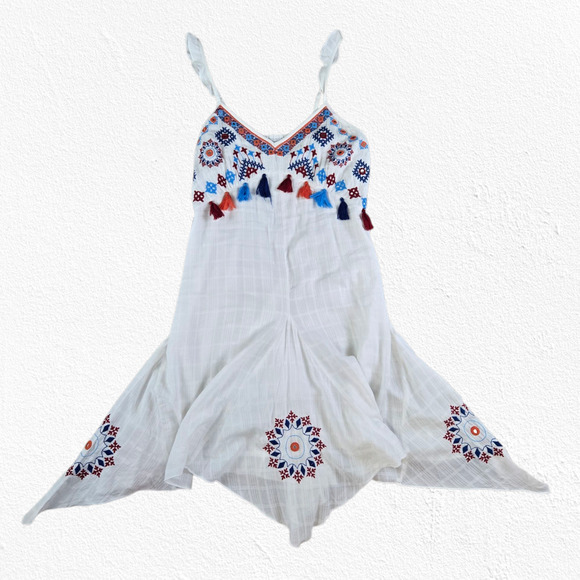 AREA Stars White Embroidered Handkerchief Tassel Boho Hi Low Dress Size Medium - Picture 9 of 13